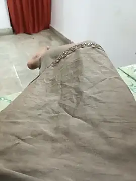 Snapshot of Anamika-singhania chatting on November 3, 2025, 5:05 pm Anamika-singhania online show from November 3, 2025, 5:05 pm