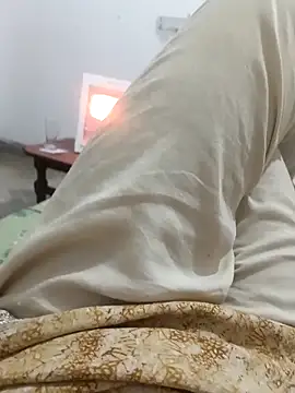 Snapshot of Anamika-singhania chatting on November 13, 2025, 5:50 pm Anamika-singhania online show from November 13, 2025, 5:50 pm