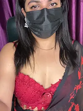 Snapshot of best_couple19 chatting on February 20, 2026, 7:05 pm best couple19 online show from February 20, 2026, 7:05 pm