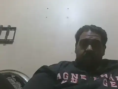 elpoop7305 online show from March 21, 2026, 11:25 am