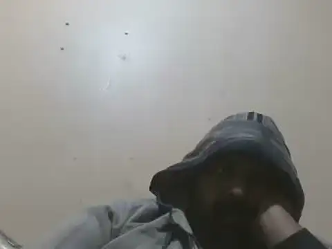 elpoop7305 online show from January 18, 2026, 10:46 pm