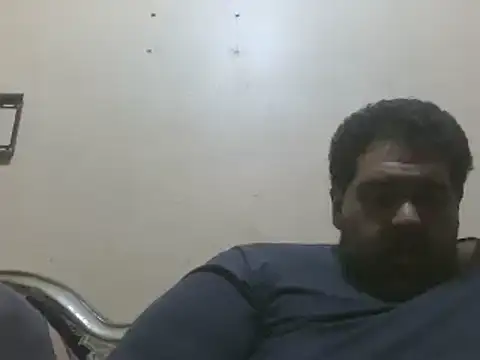 elpoop7305 online show from April 2, 2026, 2:57 pm