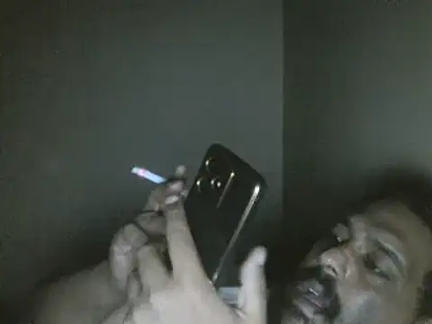 elpoop7305 online show from May 27, 2026, 7:43 pm