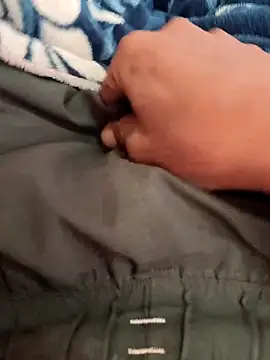 Snapshot of INTERNATIONAL0001 chatting on December 2, 2025, 4:14 am INTERNATIONAL0001 online show from December 2, 2025, 4:14 am