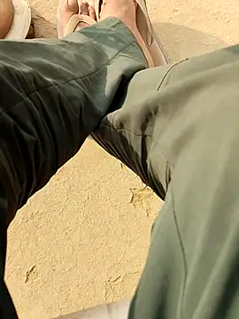 Snapshot of INTERNATIONAL0001 chatting on November 8, 2025, 3:32 am INTERNATIONAL0001 online show from November 8, 2025, 3:32 am