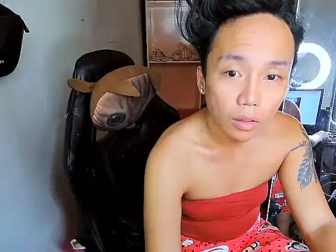 Snapshot of YourNikkieXxx chatting on October 28, 2025, 5:08 am YourNikkieXxx online show from October 28, 2025, 5:08 am