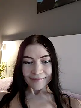 DragonFoxie online show from July 2, 2026, 6:14 pm