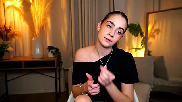 miilky wayy online show from February 9, 2026, 6:06 pm