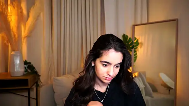 Snapshot of miilky_wayy chatting on November 27, 2025, 5:13 pm miilky wayy online show from November 27, 2025, 5:13 pm