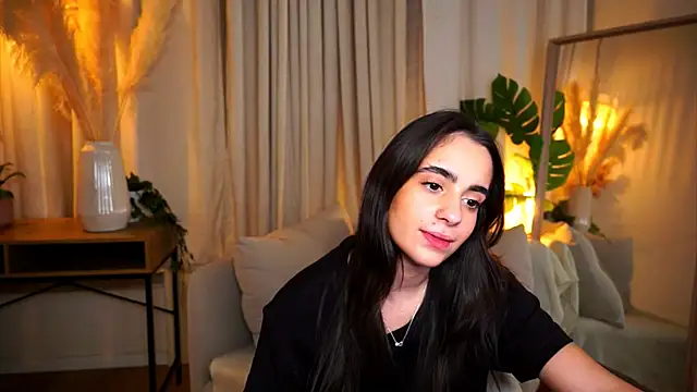 Snapshot of miilky_wayy chatting on November 24, 2025, 4:51 pm miilky wayy online show from November 24, 2025, 4:51 pm