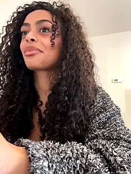 yasmingarcia online show from September 9, 2025, 12:25 pm