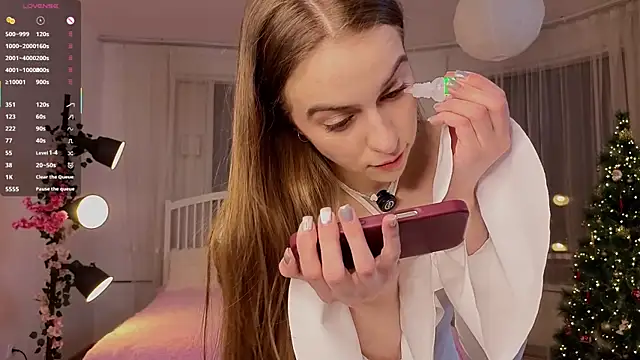 Snapshot of IsobelCashin chatting on January 10, 2026, 3:02 am IsobelCashin online show from January 10, 2026, 3:02 am