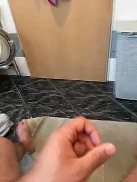 Snapshot of geilheit12 chatting on October 30, 2025, 3:31 pm geilheit12 online show from October 30, 2025, 3:31 pm