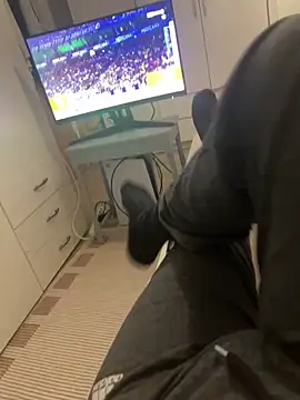 Snapshot of geilheit12 chatting on November 22, 2025, 4:50 pm geilheit12 online show from November 22, 2025, 4:50 pm