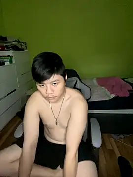 Kingpowerlittel online show from September 18, 2025, 5:27 pm