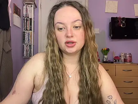 Snapshot of SexySashaxox chatting on November 6, 2025, 9:41 pm SexySashaxox online show from November 6, 2025, 9:41 pm