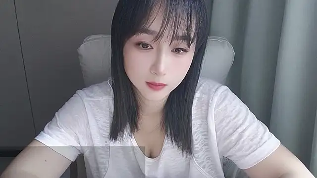 Honeysexy-1 online show from October 15, 2025, 8:11 am