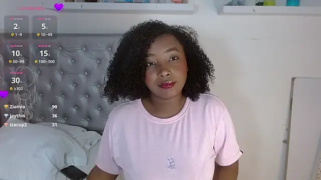 Snapshot of angiellam chatting on November 5, 2025, 3:59 pm angiellam online show from November 5, 2025, 3:59 pm