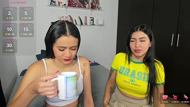 Snapshot of marianaandvalen chatting on November 13, 2025, 11:14 am marianaandvalen online show from November 13, 2025, 11:14 am