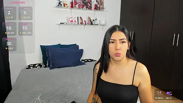 Snapshot of marianaandvalen chatting on September 9, 2025, 11:08 am marianaandvalen online show from September 9, 2025, 11:08 am