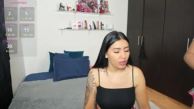 Snapshot of marianaandvalen chatting on October 25, 2025, 11:09 am marianaandvalen online show from October 25, 2025, 11:09 am