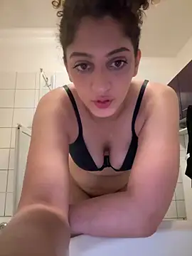 DreamThickCouple online show from October 30, 2025, 10:50 pm