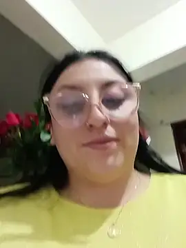 Snapshot of megan_fox5 chatting on December 4, 2025, 4:11 am megan fox5 online show from December 4, 2025, 4:11 am