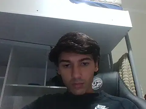 Snapshot of zyonboy1 chatting on July 8, 2026, 9:26 pm zyonboy1 online show from July 8, 2026, 9:26 pm
