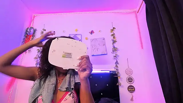 AkariRosetti online show from September 22, 2025, 12:33 pm