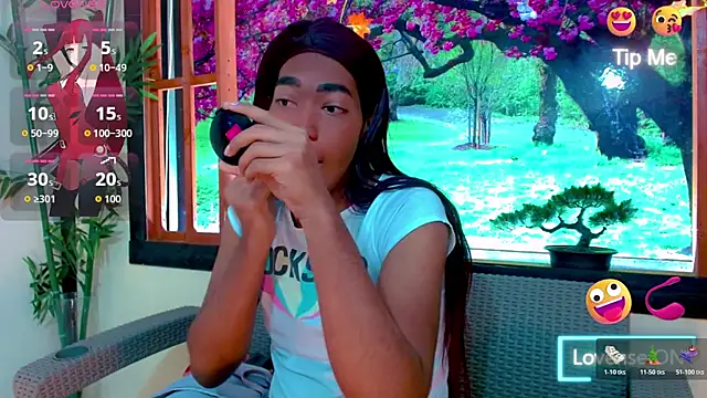 Snapshot of bayolet_ chatting on November 24, 2025, 11:32 am bayolet online show from November 24, 2025, 11:32 am