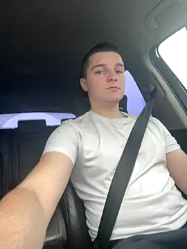 Snapshot of Your_Claddagh chatting on November 8, 2025, 6:17 am Your Claddagh online show from November 8, 2025, 6:17 am