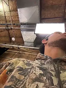 StrokingDaddy4 online show from November 17, 2025, 11:14 am