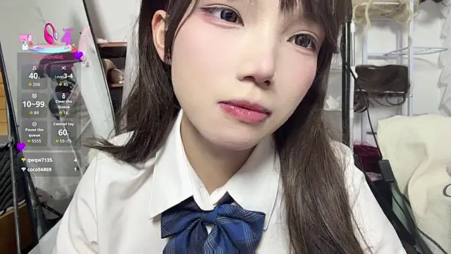 Snapshot of Yiyi-707 chatting on November 30, 2025, 2:07 pm Yiyi-707 online show from November 30, 2025, 2:07 pm