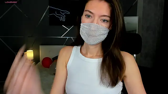 Snapshot of take_me_to_moon chatting on November 11, 2025, 1:33 am take me to moon online show from November 11, 2025, 1:33 am