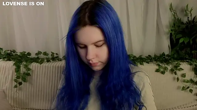 ElizSpieth online show from February 17, 2026, 1:14 am