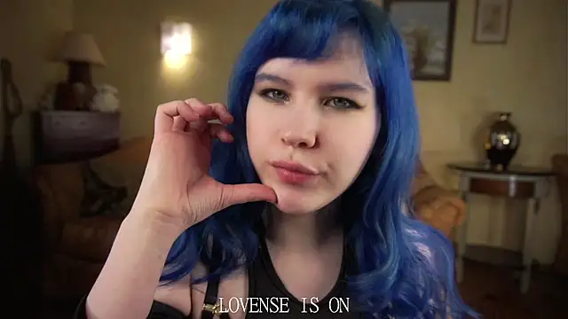 ElizSpieth online show from April 19, 2026, 2:56 am