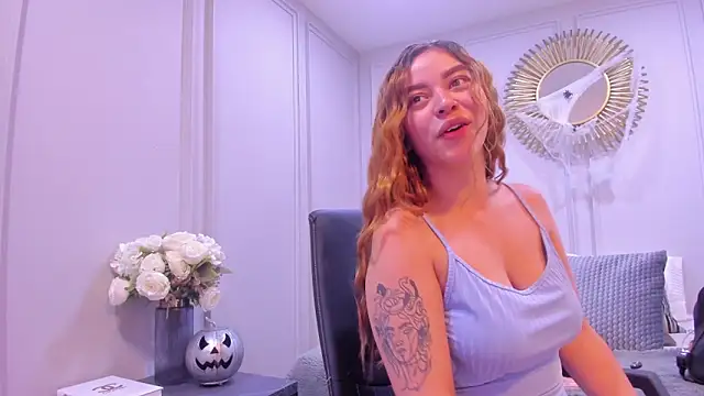 Snapshot of CharlotteBrownn_ chatting on November 3, 2025, 1:22 am CharlotteBrownn online show from November 3, 2025, 1:22 am