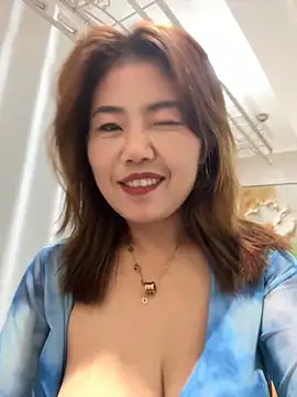 Snapshot of feifei_521 chatting on November 11, 2025, 2:34 pm feifei 521 online show from November 11, 2025, 2:34 pm