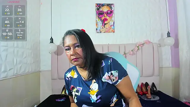 Snapshot of mya_blaze chatting on December 5, 2025, 12:59 pm mya blaze online show from December 5, 2025, 12:59 pm