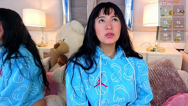 MeganAdamms online show from October 3, 2025, 12:39 pm