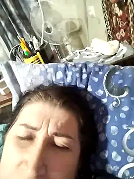 Funny Karina online show from November 29, 2025, 8:31 pm