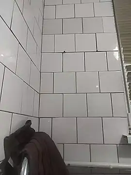 Funny Karina online show from March 31, 2026, 5:04 pm