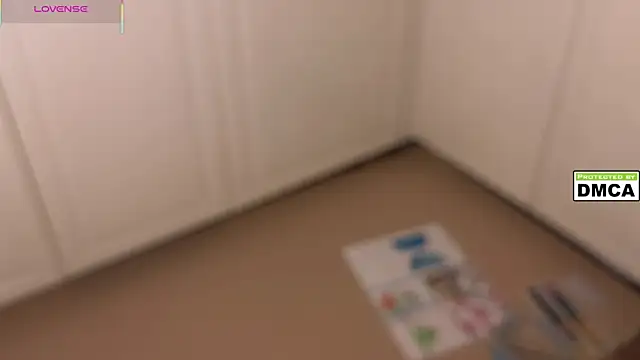 Snapshot of KattikissWiu chatting on May 9, 2026, 8:12 pm KattikissWiu online show from May 9, 2026, 8:12 pm