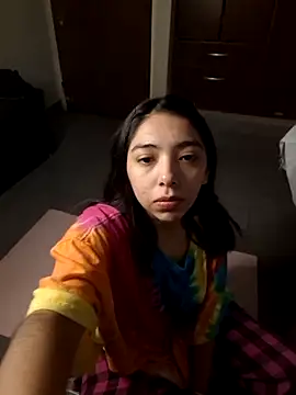 missapril0101 online show from April 13, 2026, 5:55 am