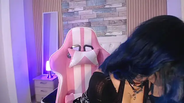 rihonna hs8 online show from April 9, 2026, 7:31 pm