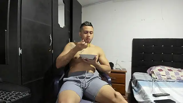 Ryan xc1 online show from February 11, 2026, 9:58 pm