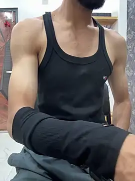 coupleyug online show from March 23, 2026, 1:33 pm