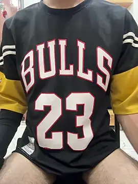 coupleyug online show from April 2, 2026, 2:02 pm