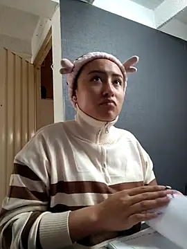 Venus Rivers online show from October 15, 2025, 1:08 pm