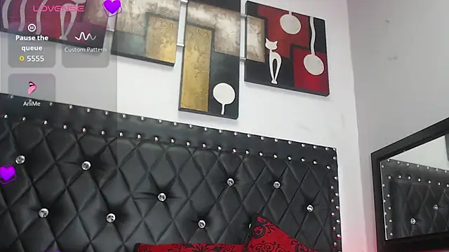 Engeelll online show from March 19, 2026, 6:19 pm